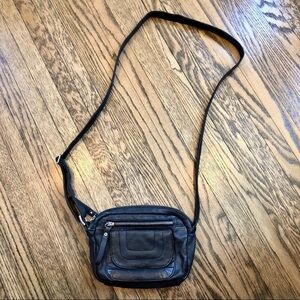 Vintage Y2K Danier Black Leather Crossbody Purse